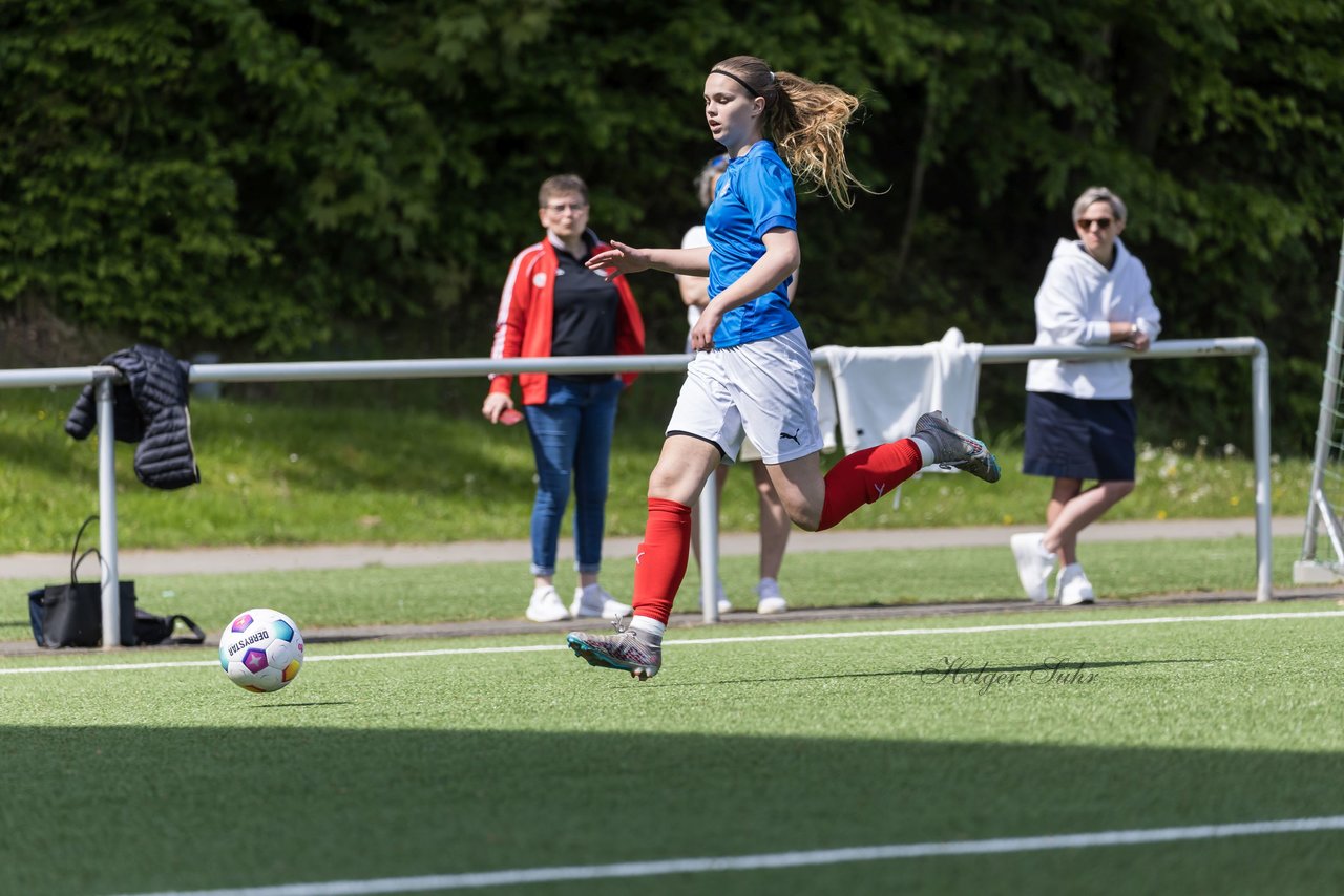 Bild 129 - wBJ SH-Pokalfinale  Holstein-Kiel - SV Viktoria : Ergebnis: 1:0